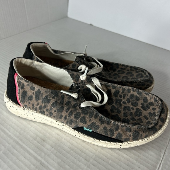 Hey Dudes Jungle Brown Wendy Leopard Print Casual Shoes with Pink Accent - Picture 1 of 5